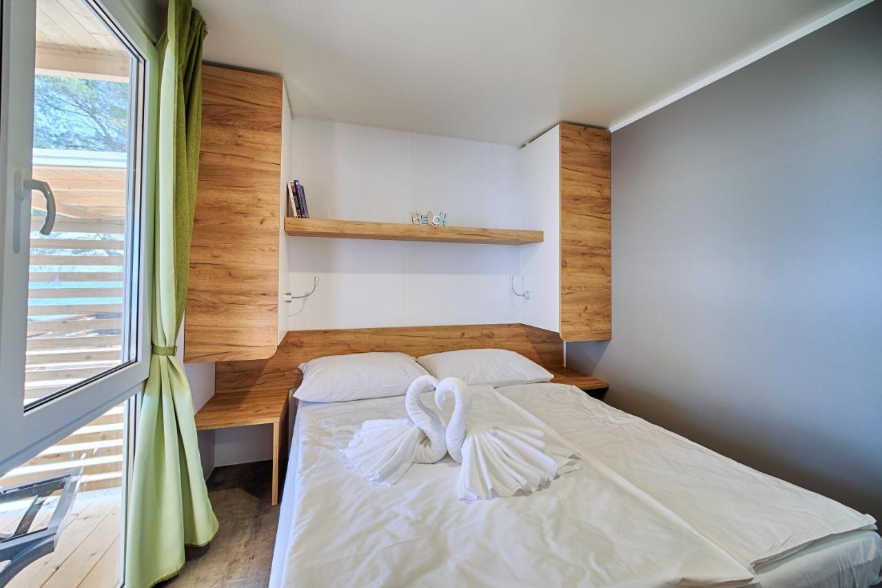 Boutique Camping Bunja Supetar Exterior photo