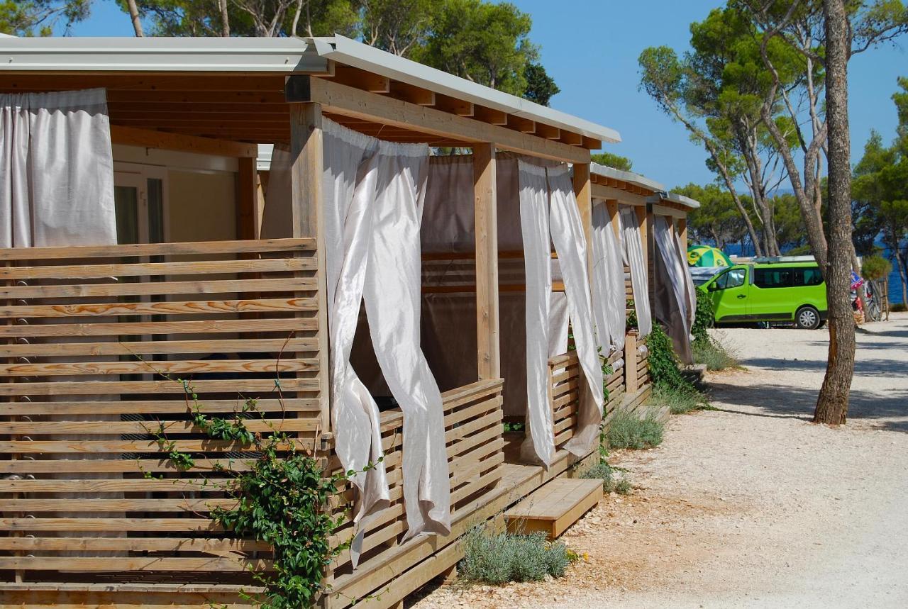 Boutique Camping Bunja Supetar Exterior photo