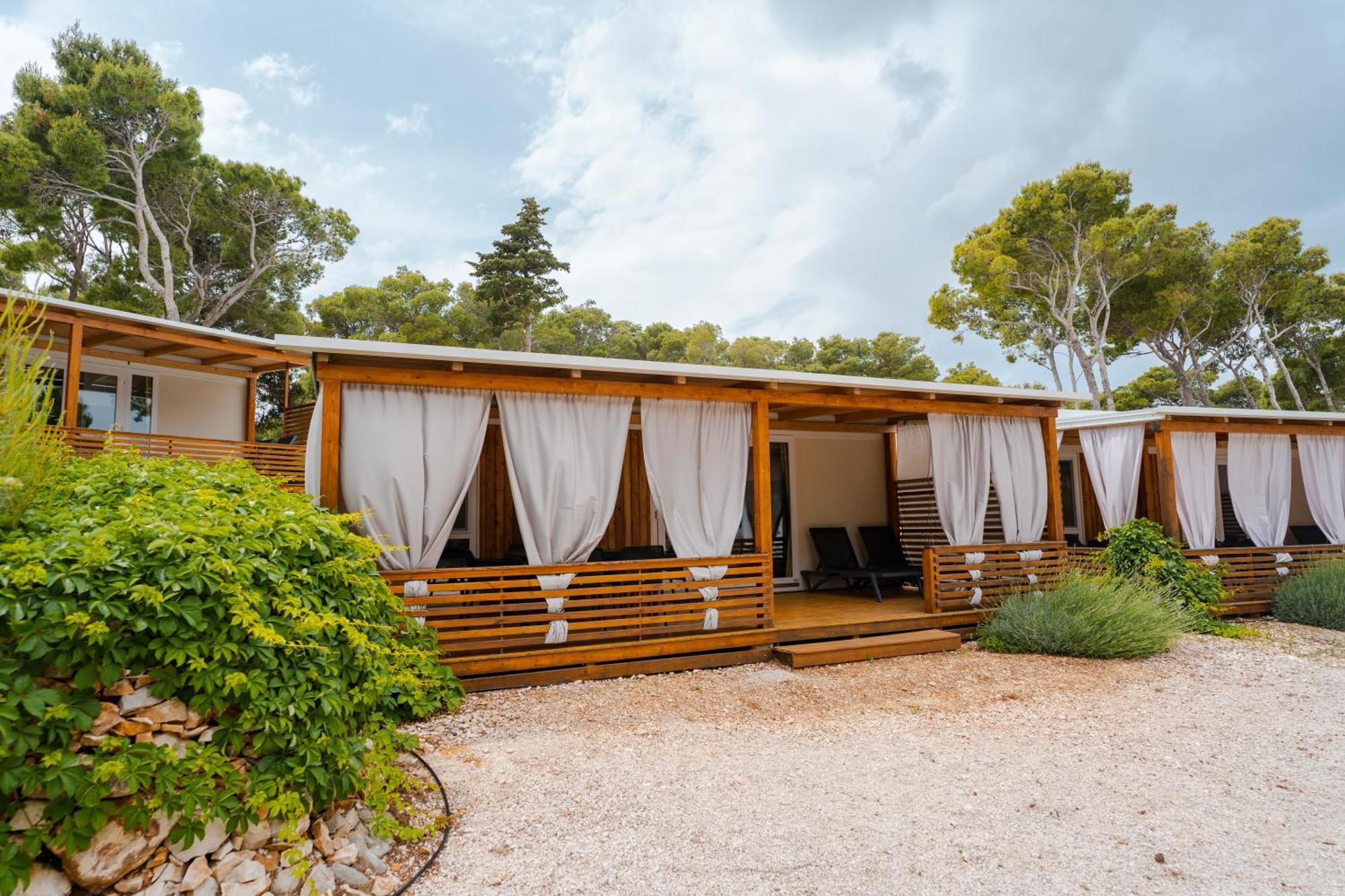 Boutique Camping Bunja Supetar Exterior photo